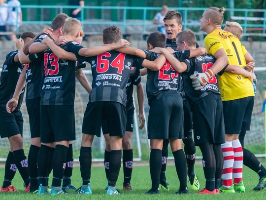 2018/2019 CLJ U-17 JUVENTA Starachowice - SMS RESOVIA 1-2 (0-1)