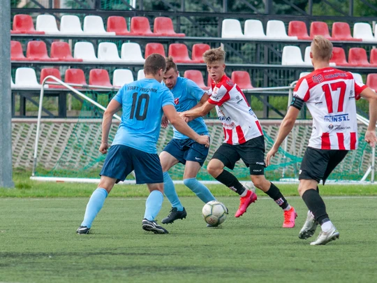 IV LIGA: SMS Resovia II – MKS Start Pruchnik 0-0