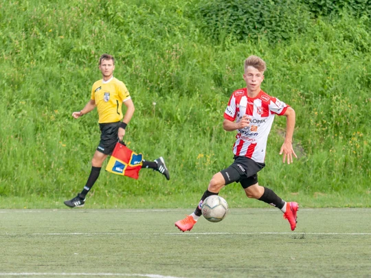 IV LIGA: SMS Resovia II – MKS Start Pruchnik 0-0