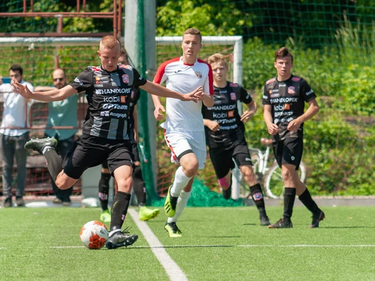 CLJ U17: POGÓRZE Kraków - SMS RESOVIA 1:1