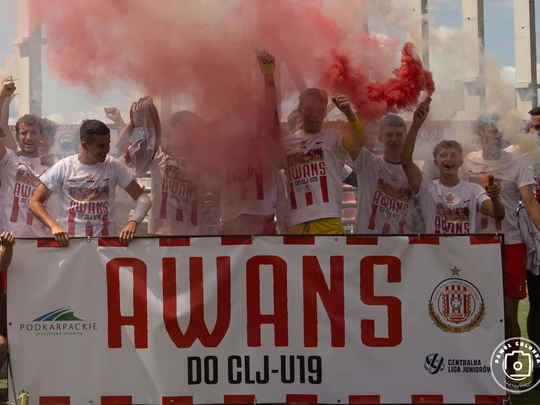 ZAGRAMY W CLJ U-19!