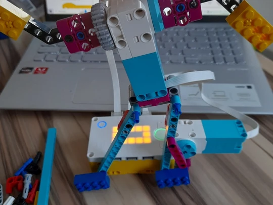 LEGO PRIME W RAMACH LABORATORIA PRZYSZŁOŚCI