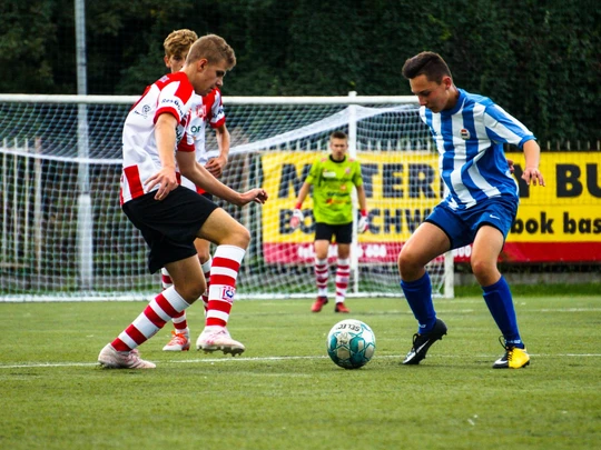 Junior Młodszy B1 grupa B: SMS Resovia - Igloopol Dębica 4:0