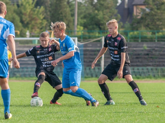 2018/2019 CLJ U-17 JUVENTA Starachowice - SMS RESOVIA 1-2 (0-1)