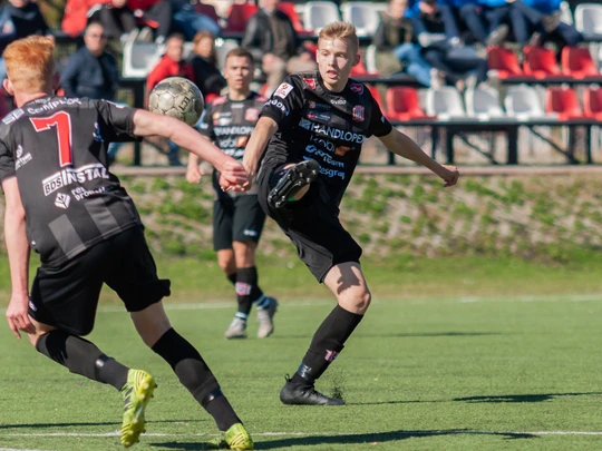 CLJ U17: SMS RESOVIA - WISŁA Kraków 2:1