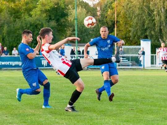 Liga okręgowa seniorów: Stal Łańcut - SMS Resovia II 0:1