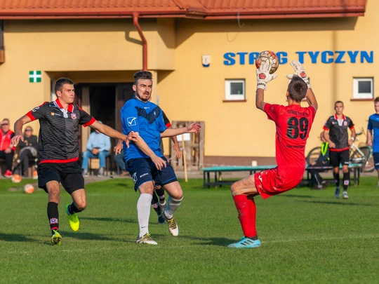 Liga okręgowa seniorów: Strug Tyczyn - SMS Resovia II 1:1