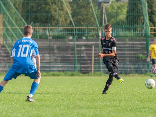 2018/2019 CLJ U-17 JUVENTA Starachowice - SMS RESOVIA 1-2 (0-1)