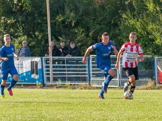 Liga okręgowa seniorów: Stal Łańcut - SMS Resovia II 0:1