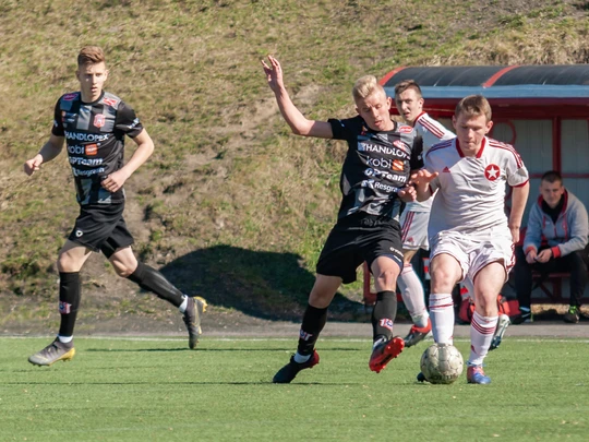 CLJ U17: SMS RESOVIA - WISŁA Kraków 2:1