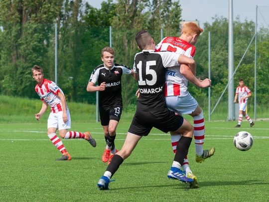 CLJ U17: Cracovia Kraków - SMS RESOVIA 3:2