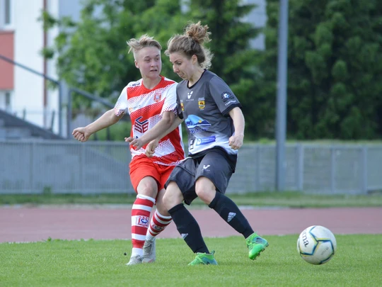 1 LIGA KOBIET: RESOVIA Rzeszów – DARGFIL Tomaszów Mazowiecki 2-1