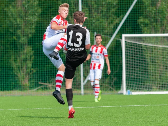 CLJ U17: Cracovia Kraków - SMS RESOVIA 3:2