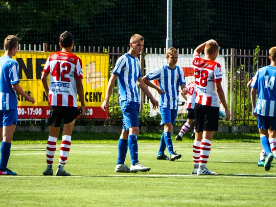 Junior Młodszy B1 grupa B: SMS Resovia - Igloopol Dębica 4:0