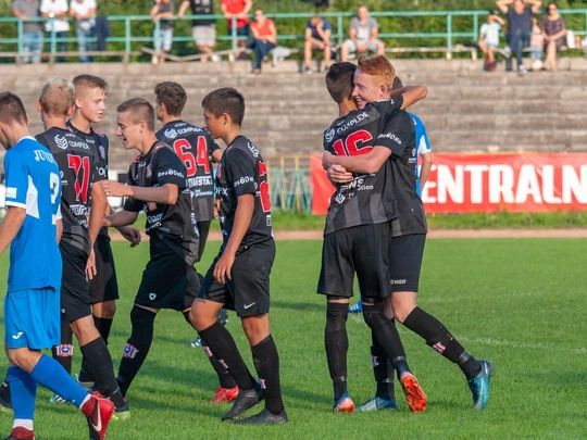 2018/2019 CLJ U-17 JUVENTA Starachowice - SMS RESOVIA 1-2 (0-1)