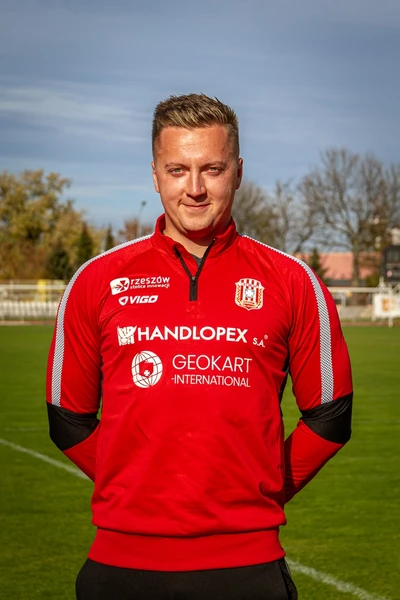opalinski_klaudiusz_czerwona_2_kopiowanie.jpg