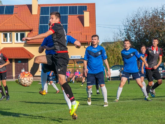 Liga okręgowa seniorów: Strug Tyczyn - SMS Resovia II 1:1