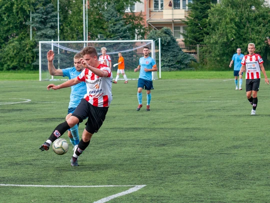 IV LIGA: SMS Resovia II – MKS Start Pruchnik 0-0